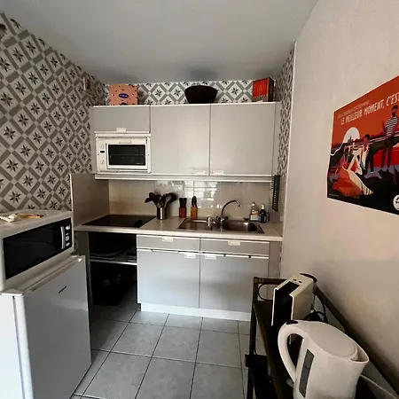 Avec Terrasse A 50m De La Des Sables-d'olonne - Fr-1-197-429 Apartment