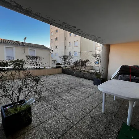 Avec Terrasse A 50m De La Des Sables-d'olonne - Fr-1-197-429 Apartment *